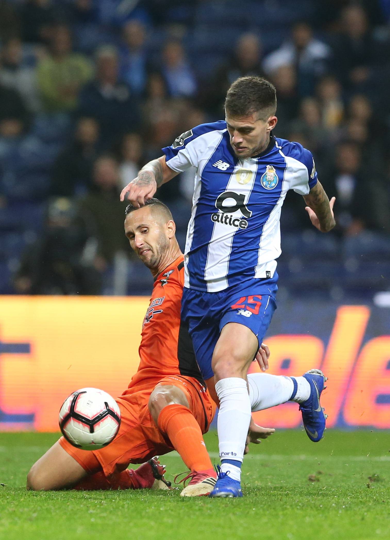 开运体育注册-难得胜利！南特球队让球迷振奋不已