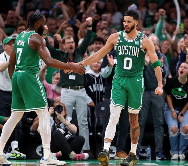 开运体育竞技-凯尔特人逆转开拓者，再添一胜