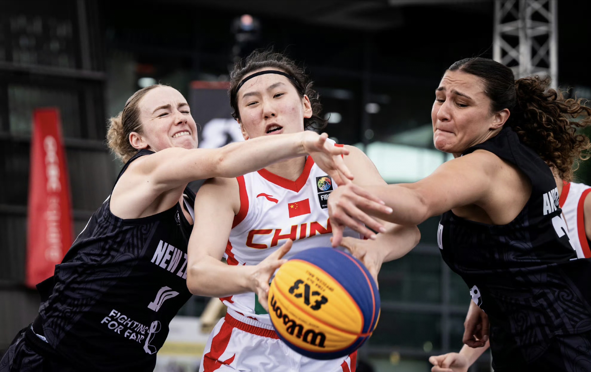 包含韩国女篮击败加拿大,成功闯入奥运四强的词条 包含韩国女篮击败加拿大,成功闯入奥运四强的词条