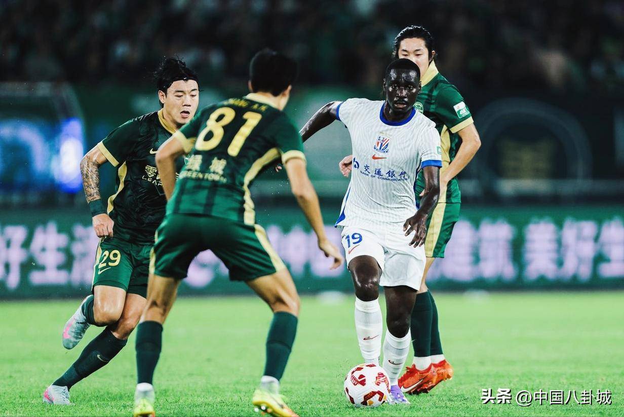 比赛过程异常精彩,胜负均可能发生在最后时刻 比赛过程异常精彩,胜负均可能发生在最后时刻