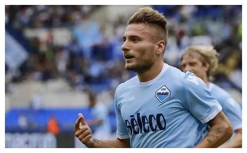 卡利亚里取得宝贵三分,保住降级区之外位置 卡利亚里取得宝贵三分,保住降级区之外位置